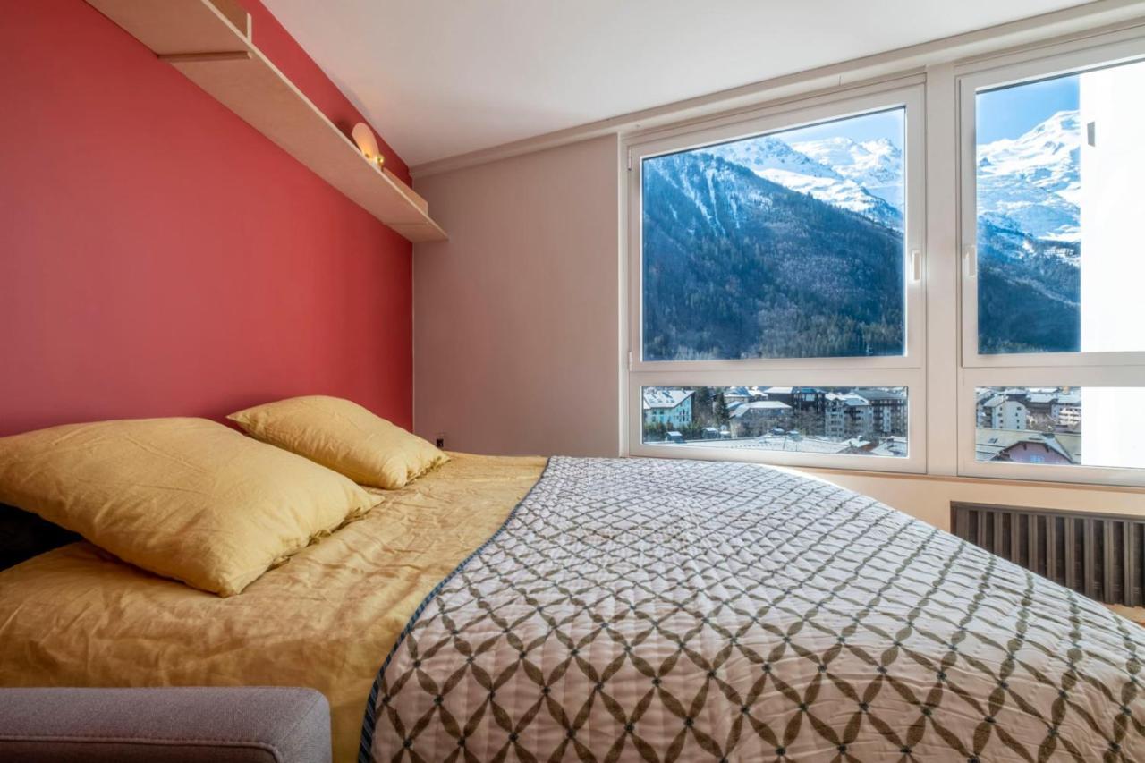 Modern Studio With Mont Blanc View And Pool Chamonix Exterior photo